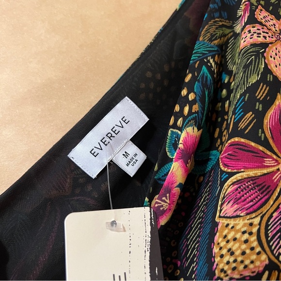 Evereve | NWT Matching Set Azalea One Shoulder Top & Tiered Maxi Skirt Size M - Picture 4 of 16